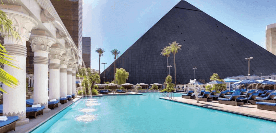 pet-friendly-hotel-in-las-vegas pet-friendly-hotel-in-las-vegas